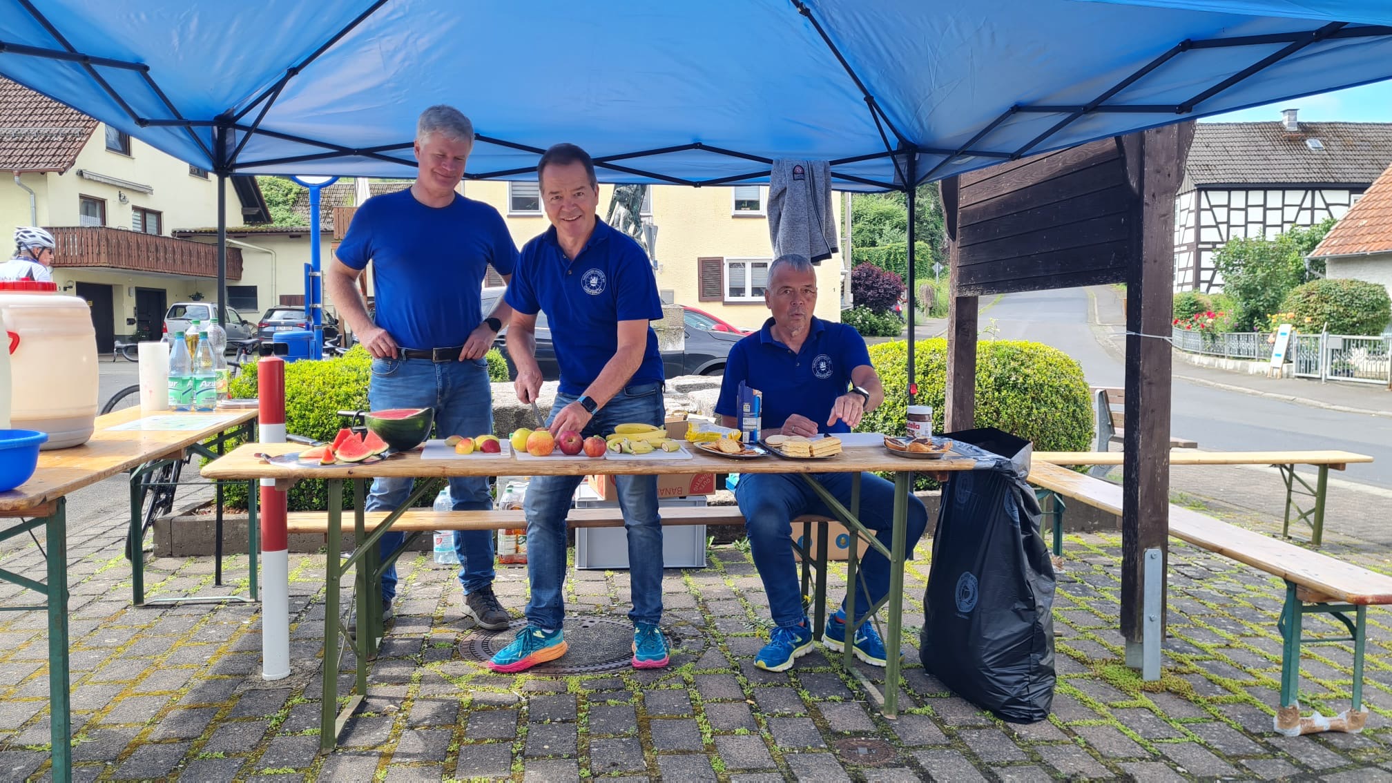 3a8cb1c2 3756 4adc 8194 f1806d96f5a1